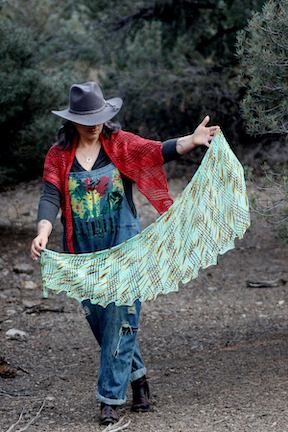 Broken Trails shawl pattern by Romi Hill