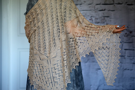 Sand Garden Shawl knitting pattern by Romi Hill