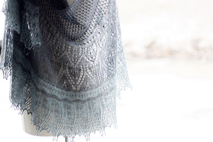 A Rainy Day shawl pattern by Rosemary (Romi) Hill